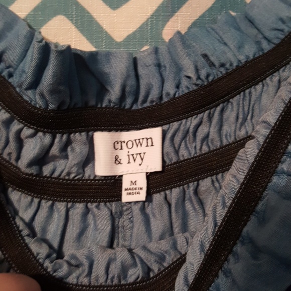 Blue Top - Picture 3 of 3